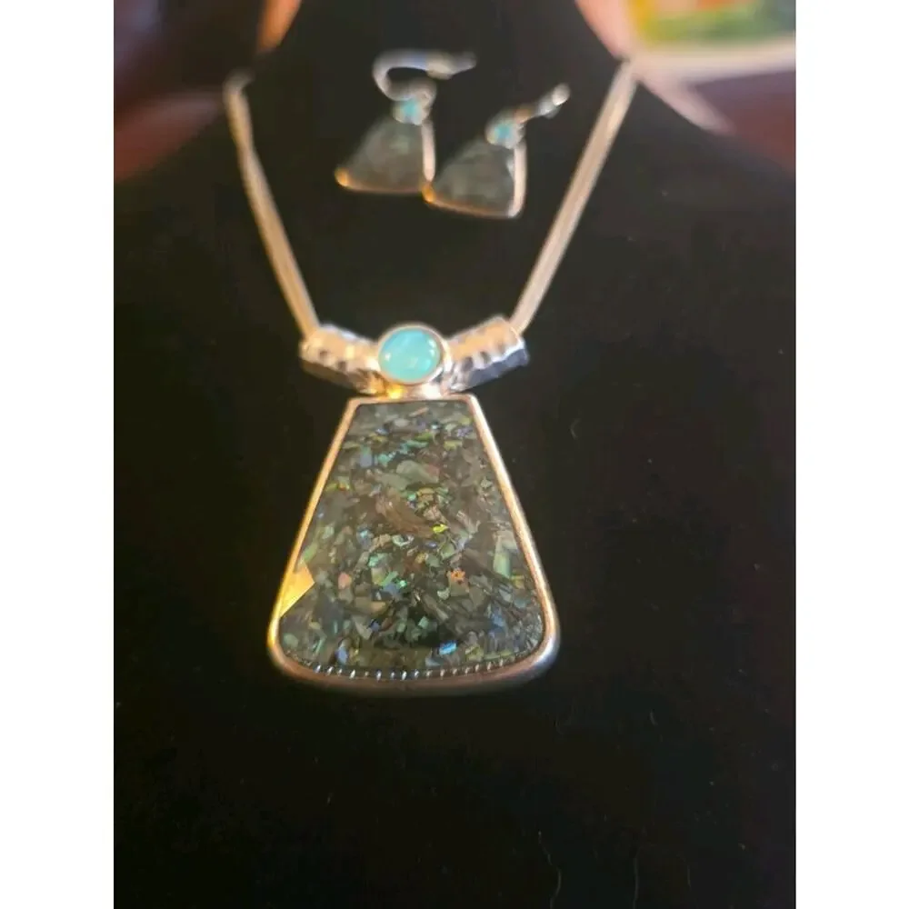 Vintage Abalone and Turquoise Necklace and Earring Set 14 Inch E